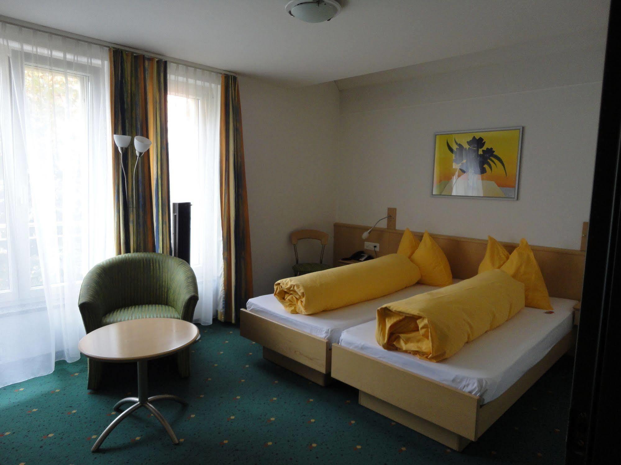 Hotel Hofbalzers מראה חיצוני תמונה